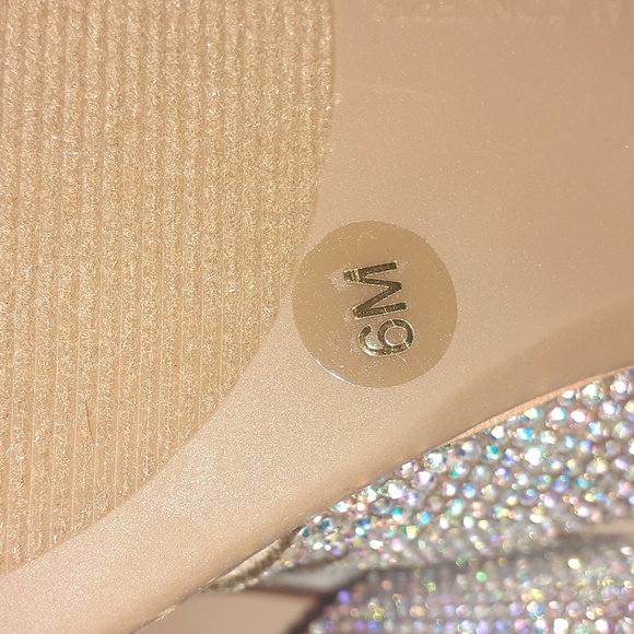 I-N-C Women's Rhinestone Sandals. NWT' Sz.6 - Picture 4 of 4